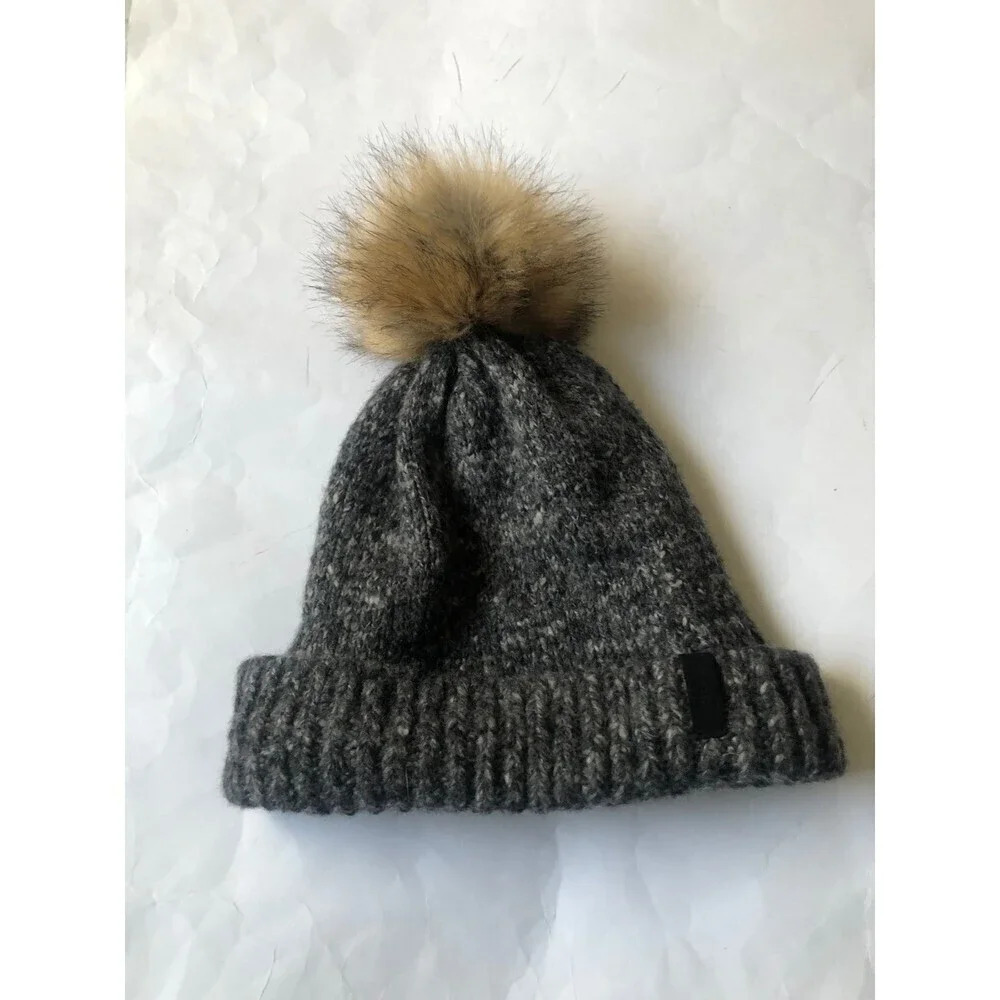 Bula women’s Faux fur Cable knit Beanie hat